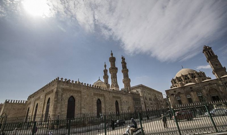 Al Azhar mosque in Cairo, Egypt
