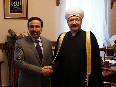 Муфтий шейх Равиль Гайнутдин встретился с послом Государства Катар Ахмедом бин Нассером Аль Тани