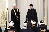 Встреча генерального секретаря ММФ муфтия шейха Равиля Гайнутдина и президента Ирана Раиси