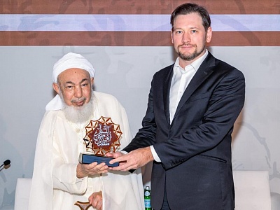 Дамир Мухетдинов выступил на VIII Форуме по укреплению мира в Абу-Даби
