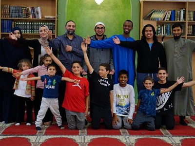 Mosques in state Victoria, in Australia organized an "Open Day"