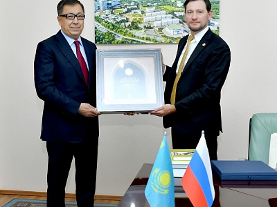 Meeting with the Rector of the Al-Farabi Kazakh National University Zhanseit Tuimebayev