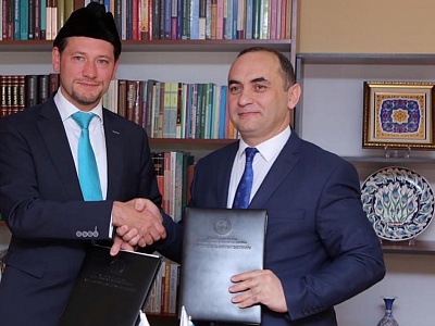 Ответственный секретарь Международного мусульманского форума посетил Азербайджан 